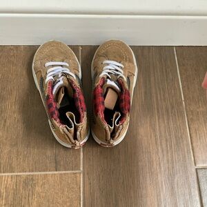 Vans High Top Sneakers Youth Size 10 with Back Zip